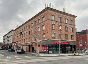 Photo of 301 W Main Ave and 119 N Bernard St