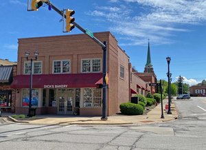 Primary photo of 70 Front Street, Berea, OH