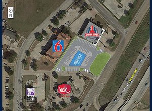 Photo of 2905 State Highway 121