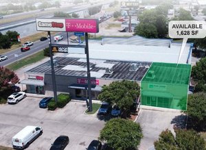 Primary photo of 460 State Highway 71, Bastrop, TX