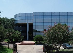 Photo of 2900 Wilcrest Drive
