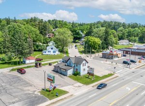Photo of 909 South Stephenson Avenue