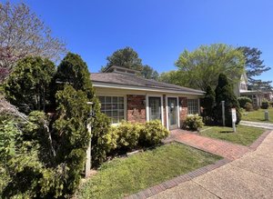 Primary photo of 6571 Main Street, Gloucester, VA