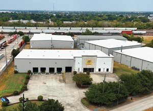 Photo of 7310 West Road