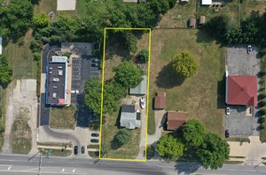 Primary photo of 403 North Leavitt Road, Amherst, OH