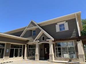 Photo of 1801 Willow Rd