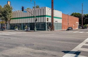 Photo of 2700 North Broadway