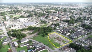 Primary photo of 208 2nd St, Gretna, LA