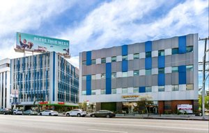 Photo of 16550 Ventura Boulevard