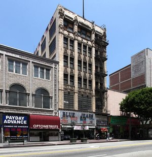 Photo of 551 South Broadway