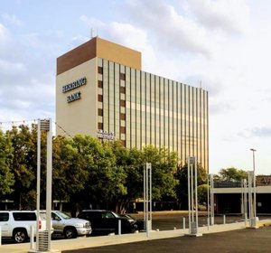 Photo of 2201 Civic Circle