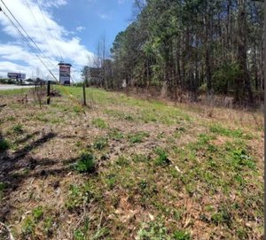 Primary photo of 2060 Ross Rd, Lilburn, GA
