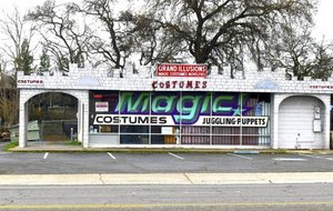 Photo of 7704 Fair Oaks Boulevard