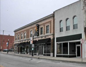 Primary photo of 318 West Walnut Street, Springfield, MO