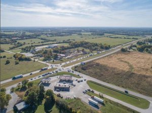 Primary photo of 7908 US-60, Rogersville, MO