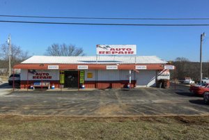 Primary photo of 1398 North 18th Street, Ozark, MO