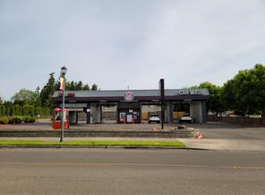 Photo of 2400 Milton Way