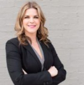 Kristin Hollek Commercial Real Estate Agent Photo