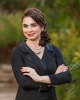 Sally Guerra Commercial Real Estate Agent Photo