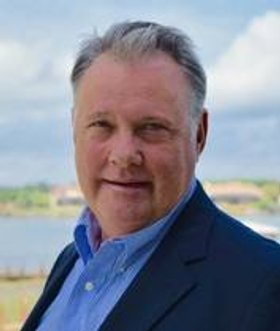 Robert Dolan Commercial Real Estate Agent Photo