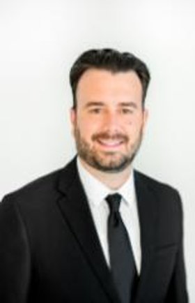Lars Gruenefeld Commercial Real Estate Agent Photo