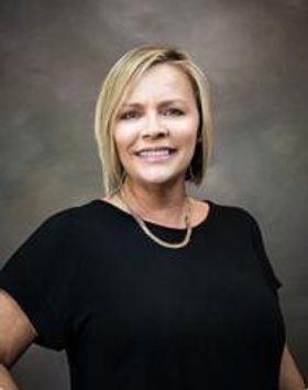 Susan Evans Commercial Real Estate Agent Photo