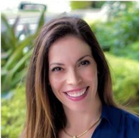 Gloria Anselmo Commercial Real Estate Agent Photo