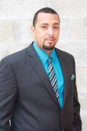 Yolymiler Diaz Commercial Real Estate Agent Photo