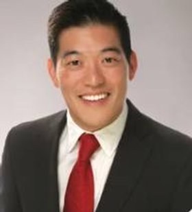 Gregory Kho Commercial Real Estate Agent Photo