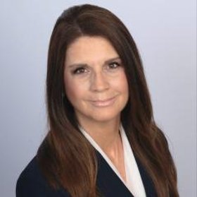 Debra Kaplan Commercial Real Estate Agent Photo