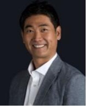 Tosh Hoshino Commercial Real Estate Agent Photo