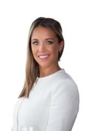 Erica Dunlap Commercial Real Estate Agent Photo