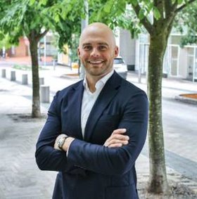Riley Henderson Commercial Real Estate Agent Photo