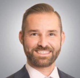 Eddie Gonzalez Commercial Real Estate Agent Photo