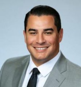 Joseph Paredes Commercial Real Estate Agent Photo