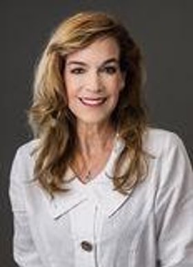 Beth Cristina Commercial Real Estate Agent Photo