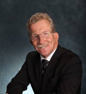 Robert Dipre  Commercial Real Estate Agent Photo