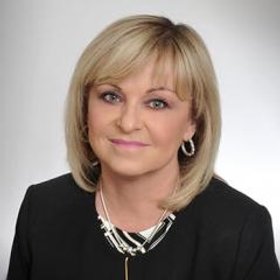 Mary Foley Commercial Real Estate Agent Photo