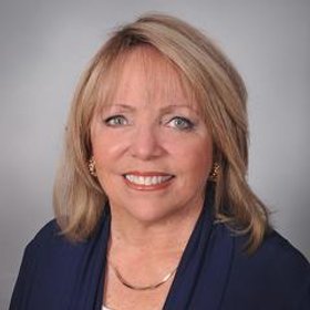 Judy Healey Commercial Real Estate Agent Photo