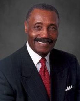 Robert Dixon Commercial Real Estate Agent Photo