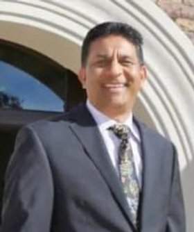 Mike Patel Commercial Real Estate Agent Photo