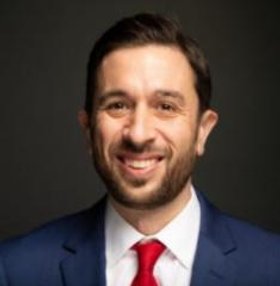 Ryan DeGennaro Commercial Real Estate Agent Photo