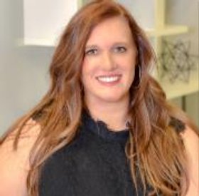 Megan DeYoung Commercial Real Estate Agent Photo