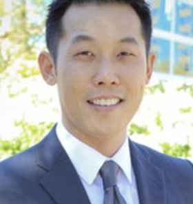 Chris Kim Commercial Real Estate Agent Photo