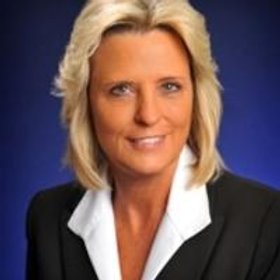 Cindy Miller Commercial Real Estate Agent Photo