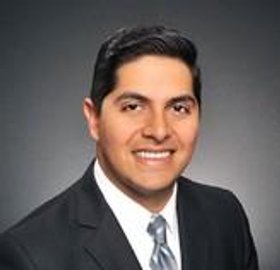 Charlie  Gonzalez Commercial Real Estate Agent Photo
