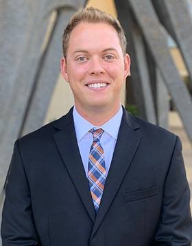 Walker Petty Commercial Real Estate Agent Photo