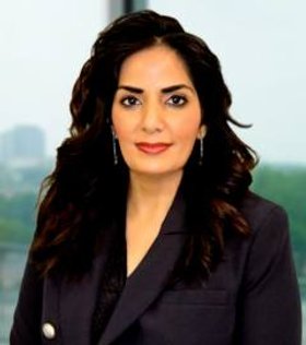 Aisha Ahmed Commercial Real Estate Agent Photo