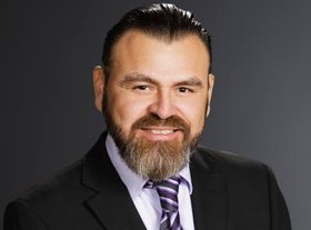 Carlos A. Moreno Commercial Real Estate Agent Photo