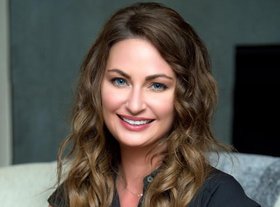 Anna Hayner Commercial Real Estate Agent Photo